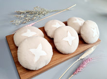 Load image into Gallery viewer, Felt Crusty Buns